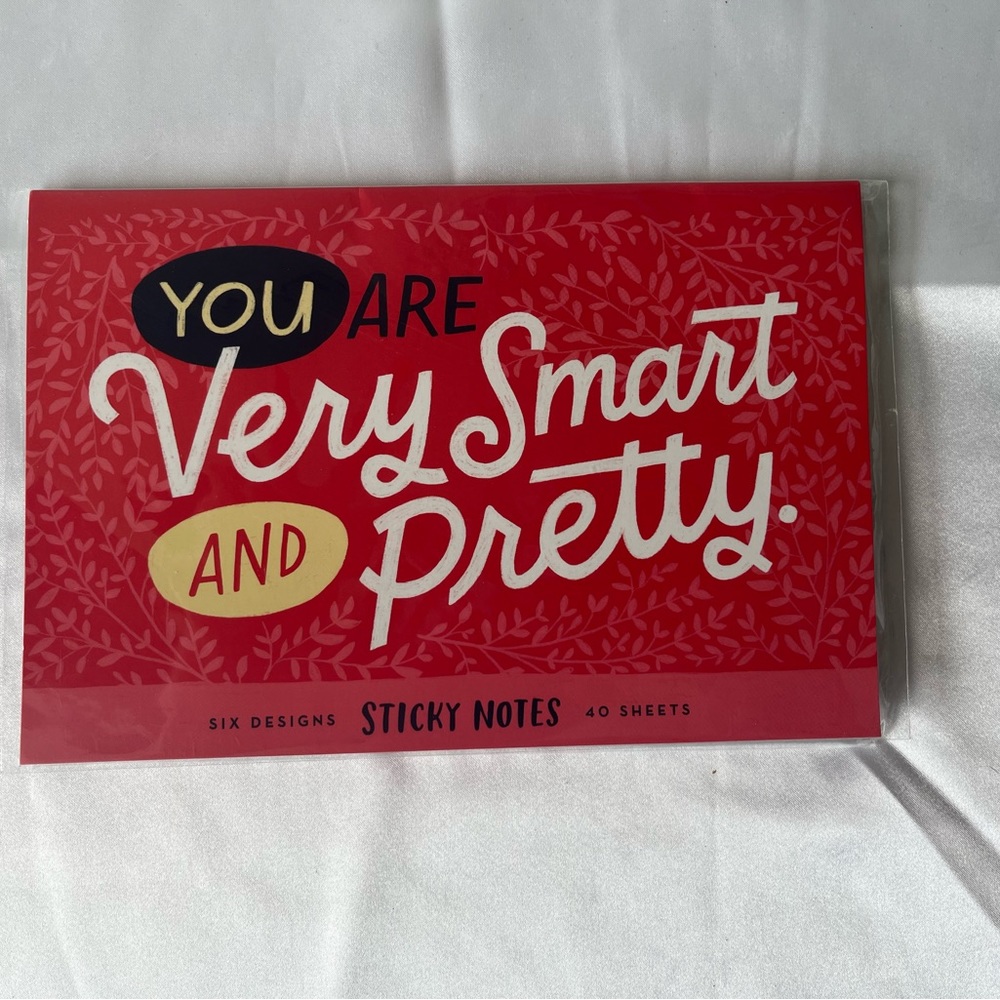 NWT: Emily McDowell • Snarky Post It’s